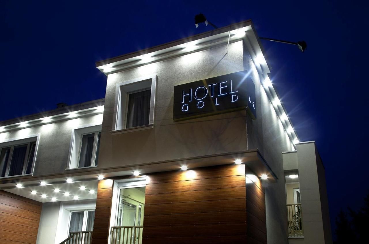 Отель Hotel Gold Познань-7